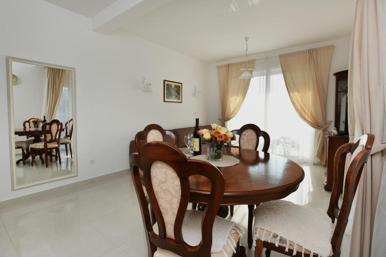 Villa Julia Baošići Exteriér fotografie