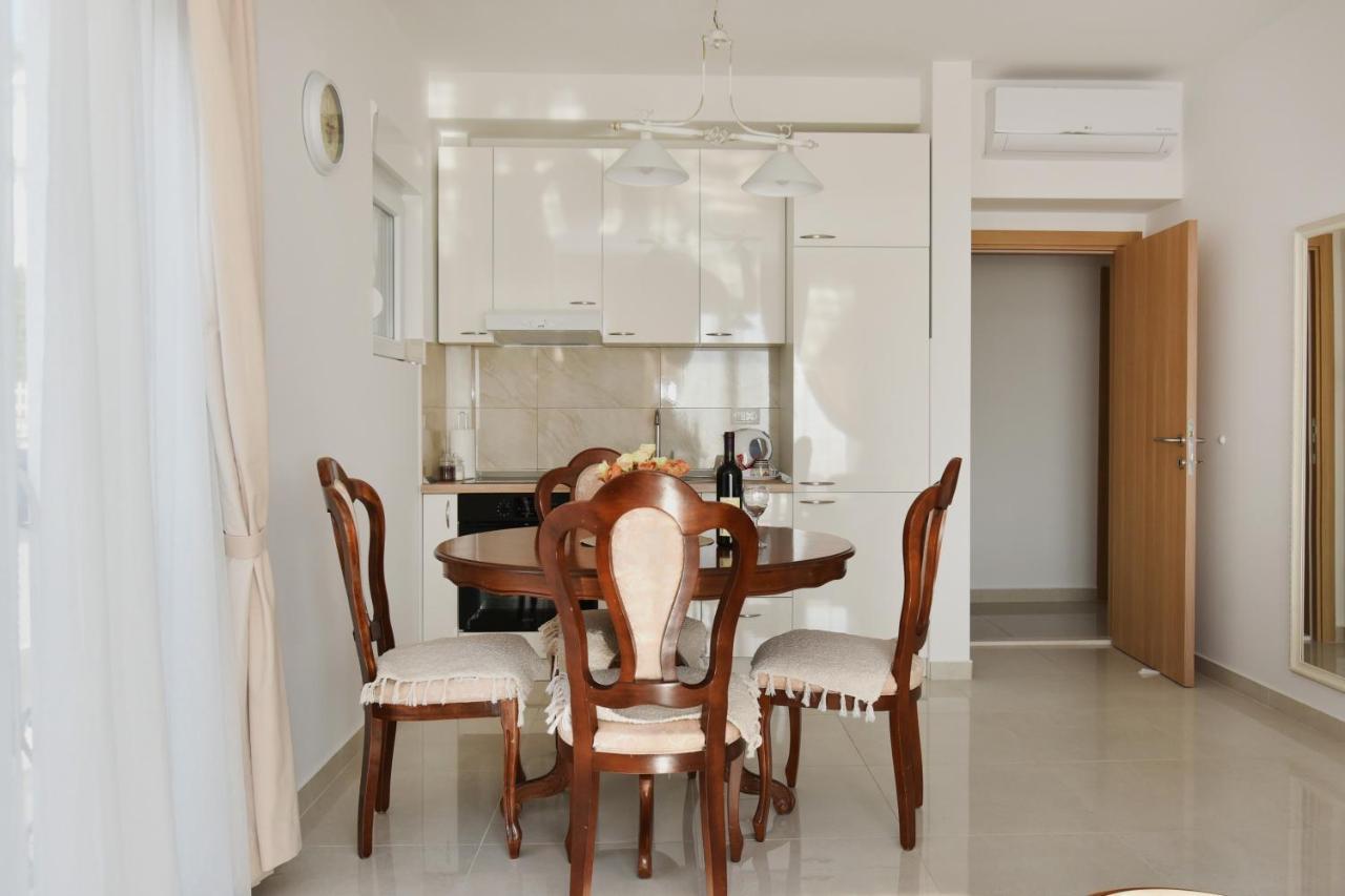 Villa Julia Baošići Exteriér fotografie
