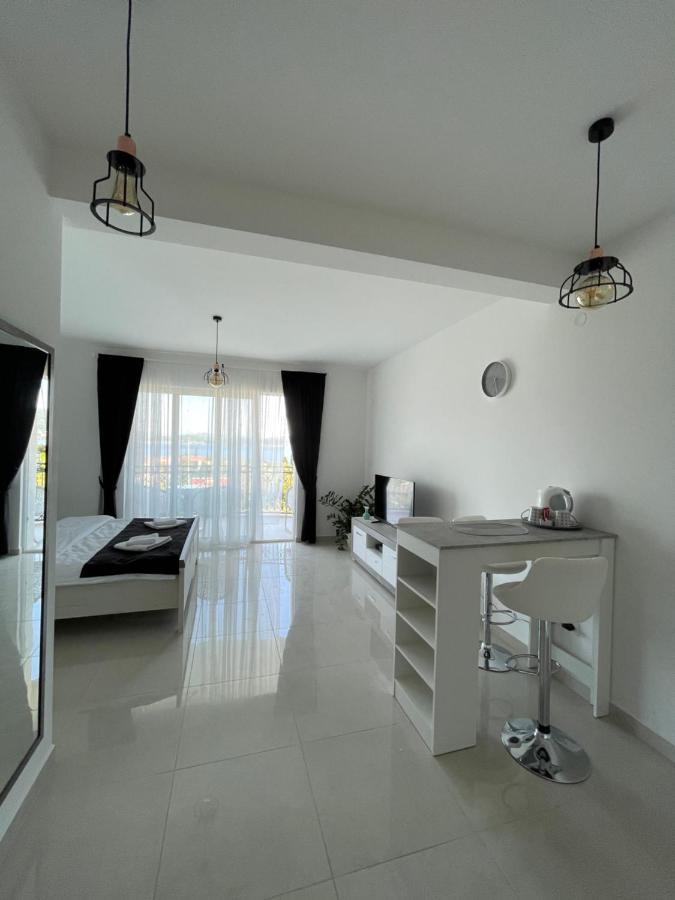Villa Julia Baošići Exteriér fotografie