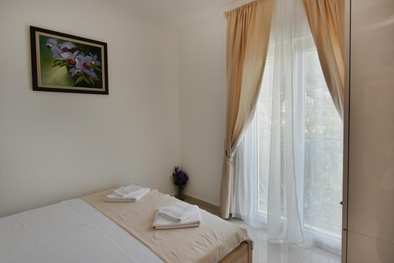 Villa Julia Baošići Exteriér fotografie