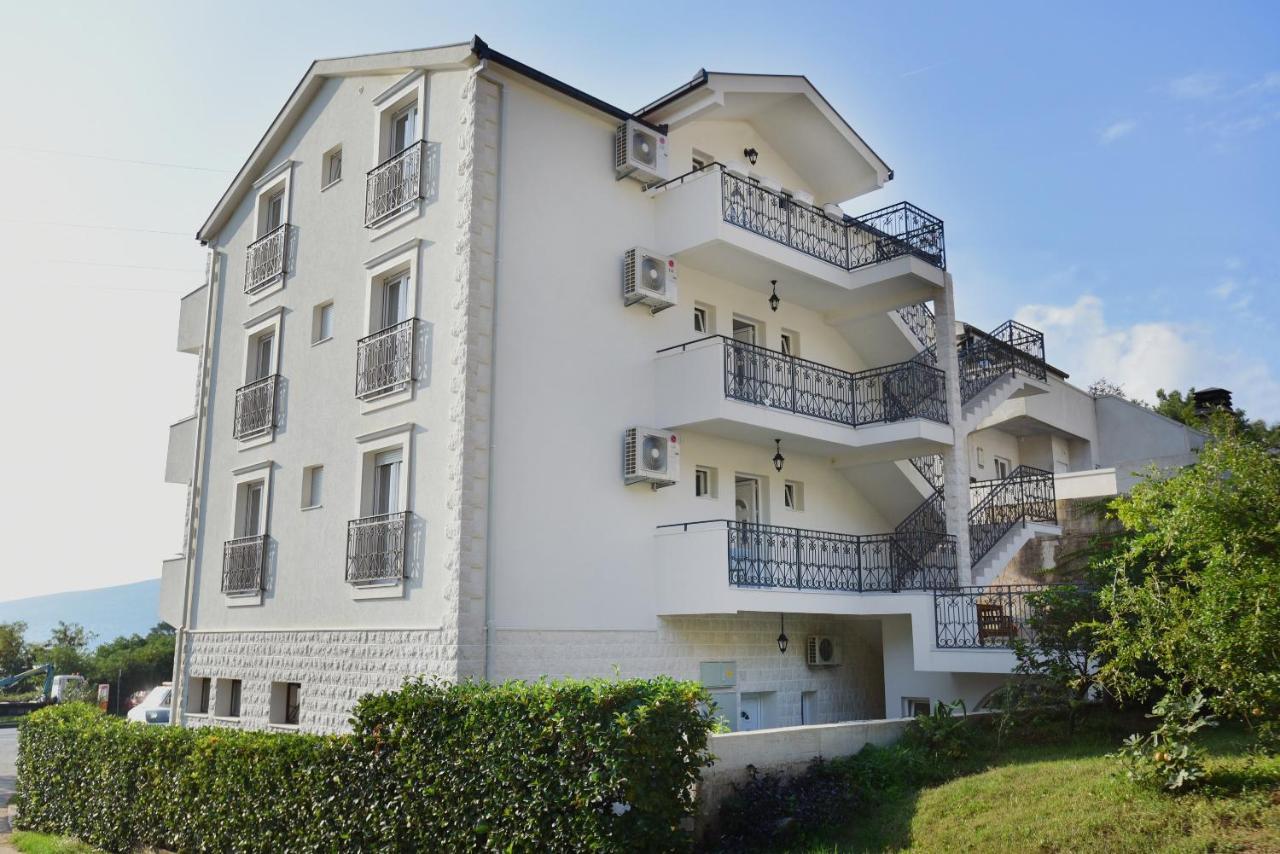 Villa Julia Baošići Exteriér fotografie