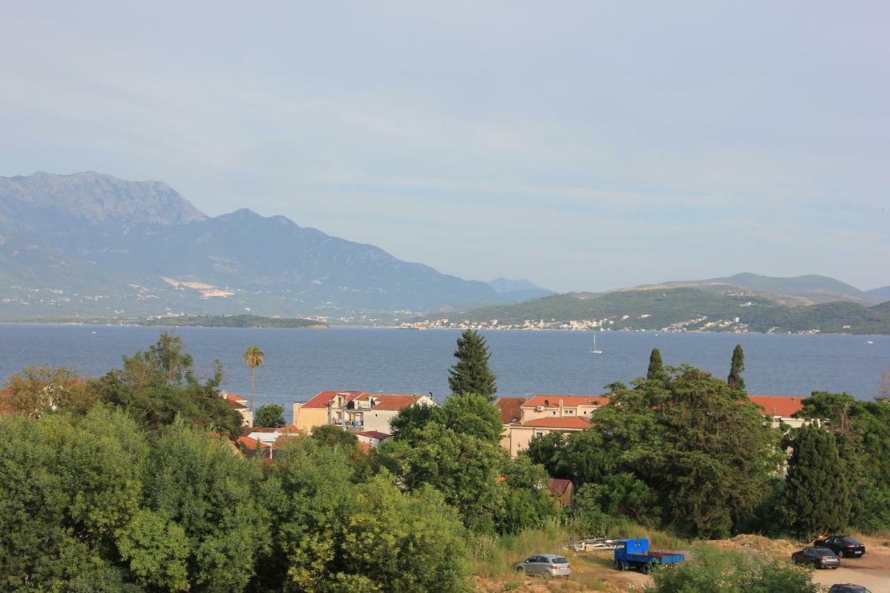 Villa Julia Baošići Exteriér fotografie