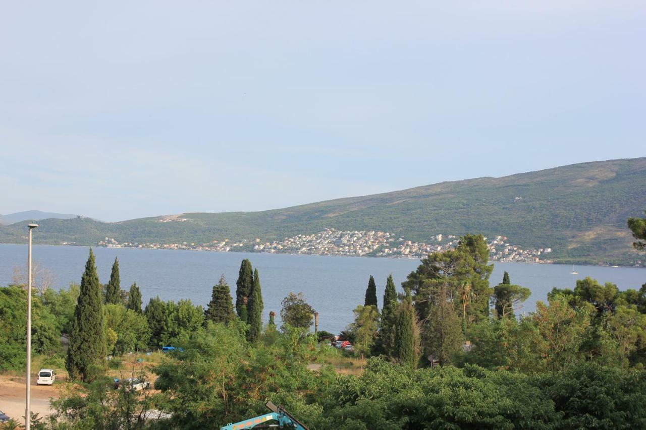 Villa Julia Baošići Exteriér fotografie